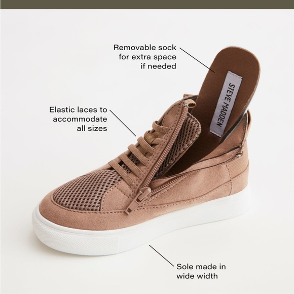 New Steve Madden boys shoes - Picture 2 of 6